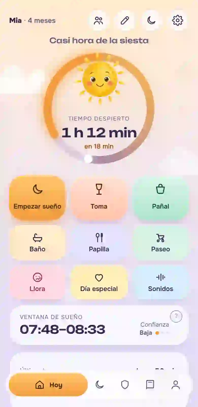 La pantalla principal de Estrelu de día: botones de sueño, toma y pañal y la ventana de sueño